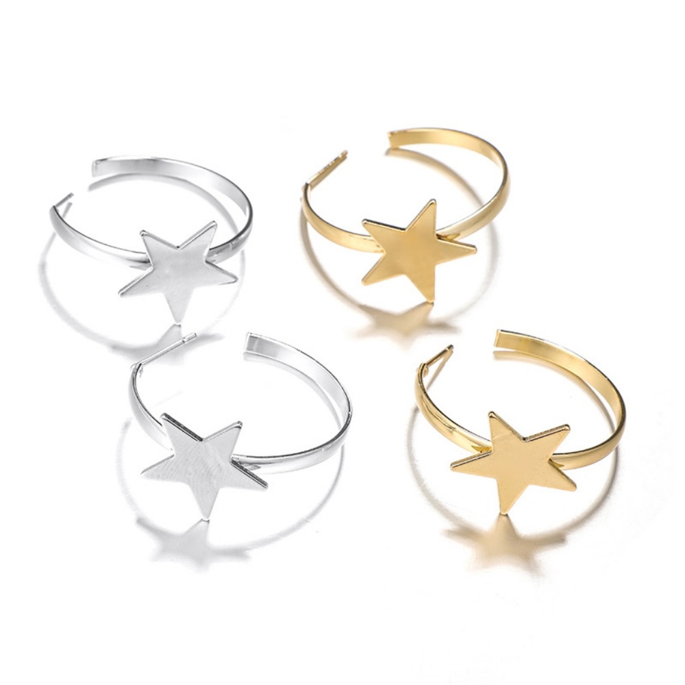 Unique Design//Cute Star Hoop Earrings Silver/Gold - Picture 6 of 6